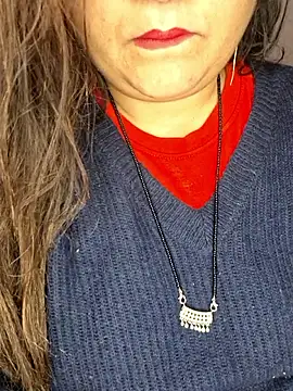 indian-hotmilfs online show from January 11, 4:12 pm