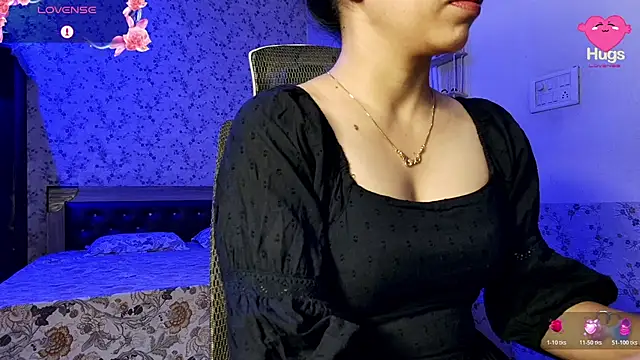 snow white123 online show from July 10, 9:50 pm