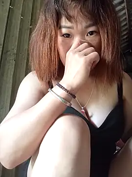 sukabae00 online show from May 17, 1:03 am