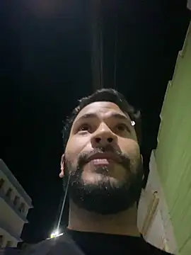 spiderfindom online show from May 9, 9:31 pm