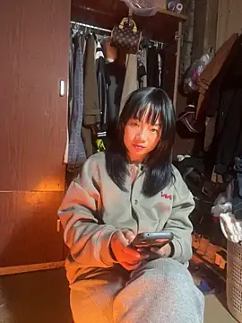 AAANINE22 online show from October 18, 2:07 pm