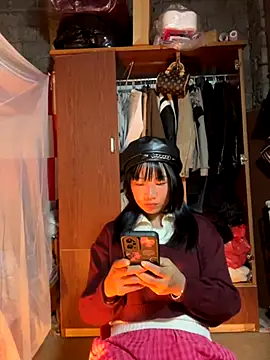 AAANINE22 online show from October 23, 7:51 am