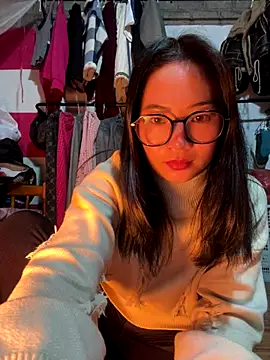 AAANINE22 online show from November 3, 5:52 am