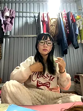 AAANINE22 online show from November 19, 2:44 am