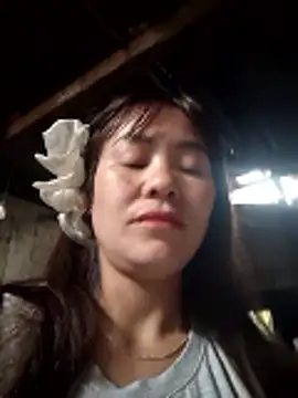 Snapshot of TinTim02 chatting on January 19, 8:07 am TinTim02 online show from January 19, 8:07 am