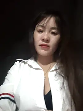 Snapshot of TinTim02 chatting on January 31, 7:56 pm TinTim02 online show from January 31, 7:56 pm