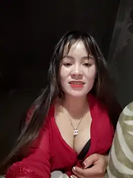 Snapshot of TinTim02 chatting on February 5, 2:22 pm TinTim02 online show from February 5, 2:22 pm