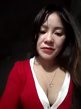 Snapshot of TinTim02 chatting on February 10, 10:36 pm TinTim02 online show from February 10, 10:36 pm