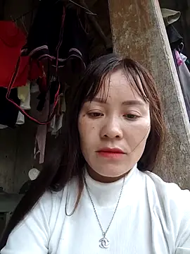 Snapshot of TinTim02 chatting on February 16, 10:22 am TinTim02 online show from February 16, 10:22 am