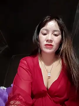 Snapshot of TinTim02 chatting on February 18, 5:53 pm TinTim02 online show from February 18, 5:53 pm