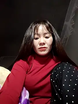 Snapshot of TinTim02 chatting on February 19, 10:28 pm TinTim02 online show from February 19, 10:28 pm