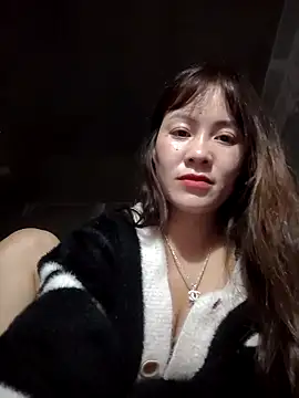 Snapshot of TinTim02 chatting on February 24, 2:48 pm TinTim02 online show from February 24, 2:48 pm