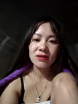 Snapshot of TinTim02 chatting on March 10, 10:15 pm TinTim02 online show from March 10, 10:15 pm