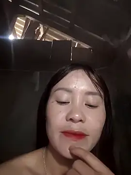 Snapshot of TinTim02 chatting on March 23, 9:46 am TinTim02 online show from March 23, 9:46 am