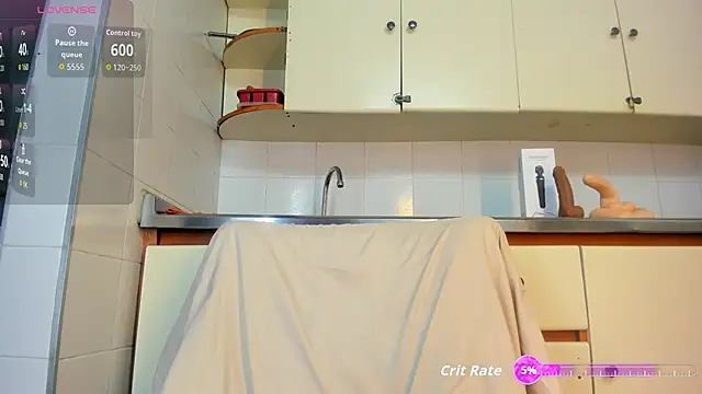 BustyGlow online show from November 14, 11:09 am