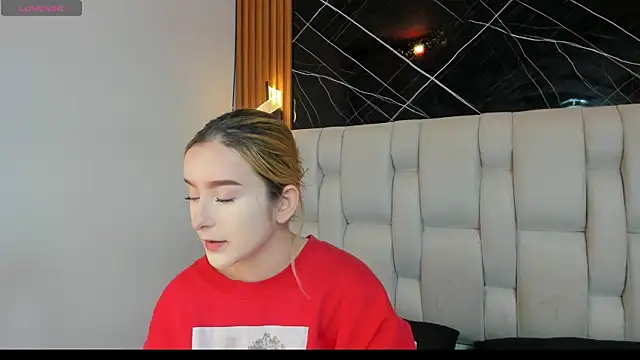 kristal joi dl online show from November 13, 12:48 pm