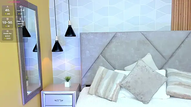 Brunnette Sensation online show from January 16, 6:23 pm