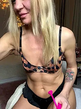 Bellissa  online show from December 1, 1:49 pm