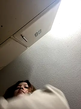 destiny69col online show from October 15, 2:44 am