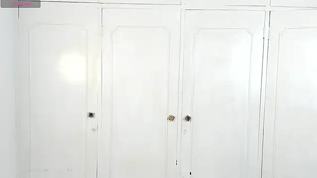 zarek lux online show from January 16, 1:37 pm