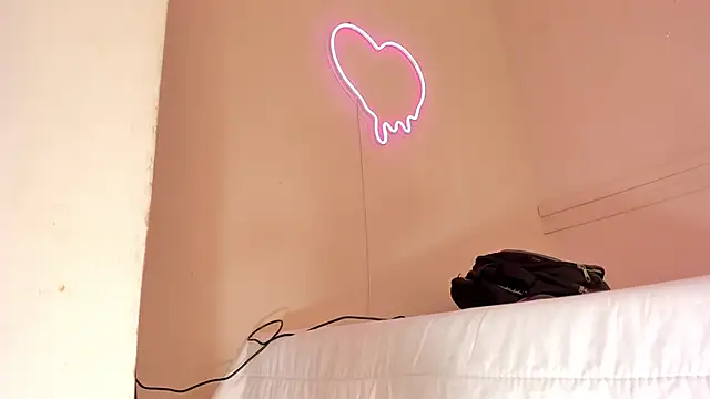  aleja x online show from October 14, 11:33 am