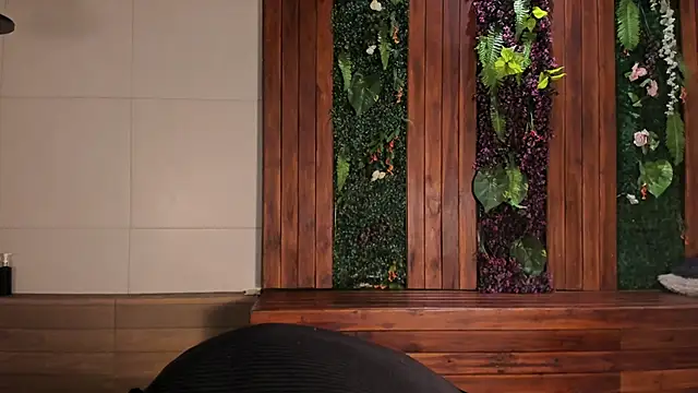 AustinJones  online show from March 1, 7:16 pm