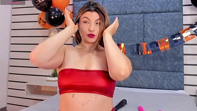 NatyLeone online show from November 1, 9:17 pm