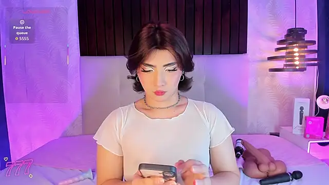 Creamy Angelo online show from June 5, 1:23 am