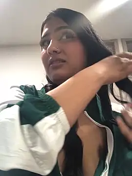 Snapshot of Miia_Parker chatting on November 24, 1:00 pm Miia Parker online show from November 24, 1:00 pm