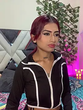 Snapshot of Dirty_isabella18 chatting on February 24, 9:46 pm Dirty isabella18 online show from February 24, 9:46 pm