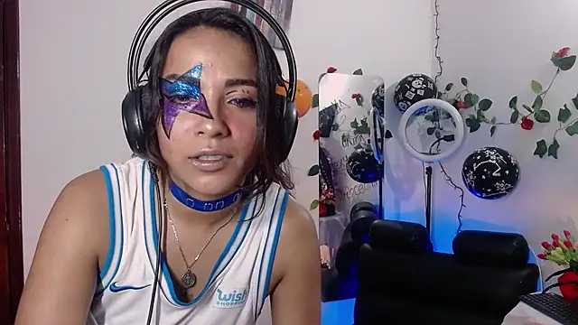 Dakota ro online show from October 27, 7:51 pm