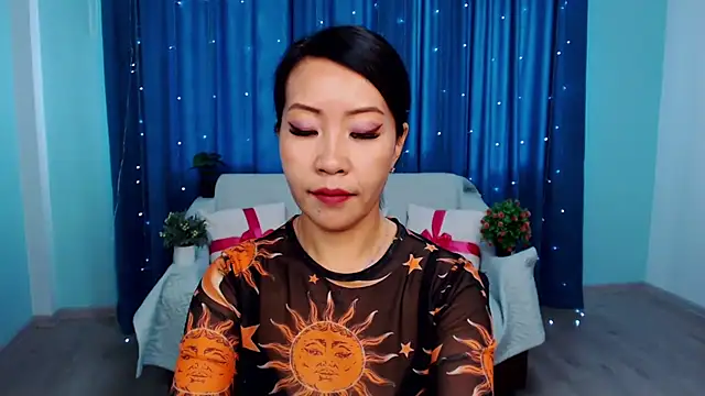 LiaPak online show from October 8, 1:14 am