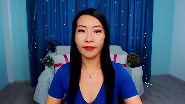 LiaPak online show from October 9, 3:15 am