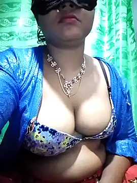 Snapshot of Mistompa24 chatting on November 9, 6:06 pm Mistompa24 online show from November 9, 6:06 pm