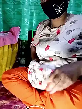 Snapshot of Mistompa24 chatting on November 25, 4:56 am Mistompa24 online show from November 25, 4:56 am