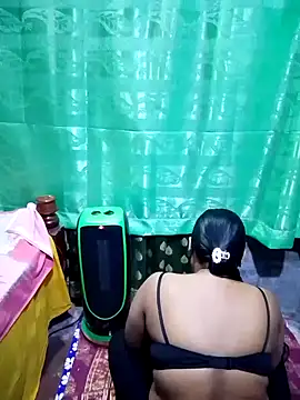 Snapshot of Mistompa24 chatting on November 28, 3:58 pm Mistompa24 online show from November 28, 3:58 pm