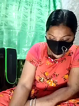 Mistompa24 online show from February 1, 7:07 am