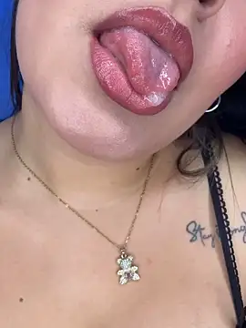 Bella-kim- online show from October 18, 4:15 am