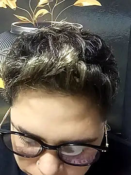 Snapshot of Hailey_Curvy chatting on October 14, 8:48 am Hailey Curvy online show from October 14, 8:48 am