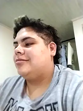 Snapshot of Hailey_Curvy chatting on October 29, 1:02 pm Hailey Curvy online show from October 29, 1:02 pm