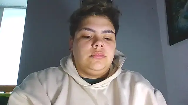 Snapshot of Hailey_Curvy chatting on November 13, 10:58 am Hailey Curvy online show from November 13, 10:58 am