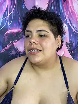 Hailey Curvy online show from May 17, 10:55 am