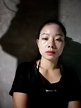 Snapshot of milo123-xx chatting on October 11, 12:21 am milo123-xx online show from October 11, 12:21 am