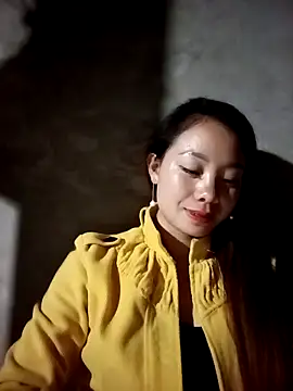 Snapshot of milo123-xx chatting on October 28, 3:04 pm milo123-xx online show from October 28, 3:04 pm