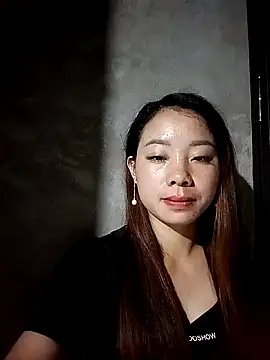 Snapshot of milo123-xx chatting on October 31, 7:53 am milo123-xx online show from October 31, 7:53 am