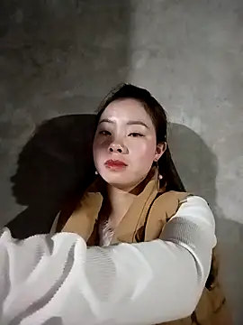 milo123-xx online show from February 19, 1:29 pm