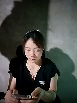 milo123-xx online show from April 11, 7:35 am