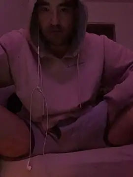 Snapshot of DanBfl chatting on November 25, 9:31 am DanBfl online show from November 25, 9:31 am