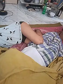 Snapshot of Hottestttu chatting on October 26, 6:19 am Hottestttu online show from October 26, 6:19 am