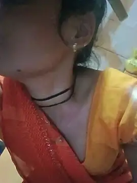 Snapshot of Dikchahot chatting on June 3, 4:56 pm Dikchahot online show from June 3, 4:56 pm